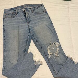 LIKE NEW AMERICAN EAGLE JEANS